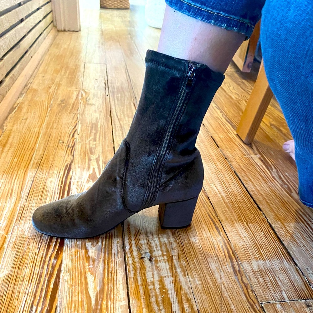 Anthropologie olive deep green velvet booties